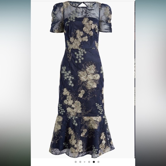 JS Collections - Hope Floral Embroidered
Cocktail Dress - Picture 4 of 5